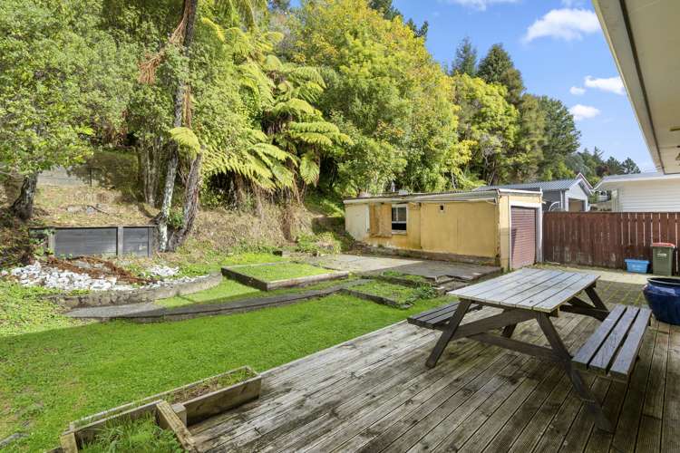80 Hine Road Wainuiomata_18