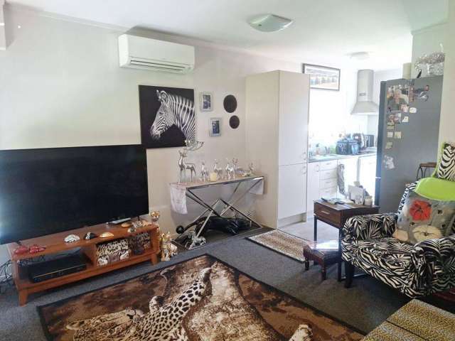 3/8 Paul Place 10694_2