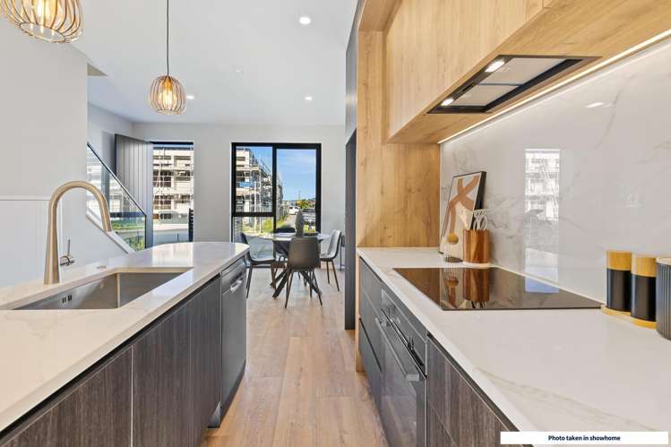 1 Sailors Place_5