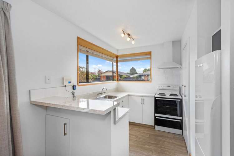 2/3 Dumfries Drive Hei Hei_4