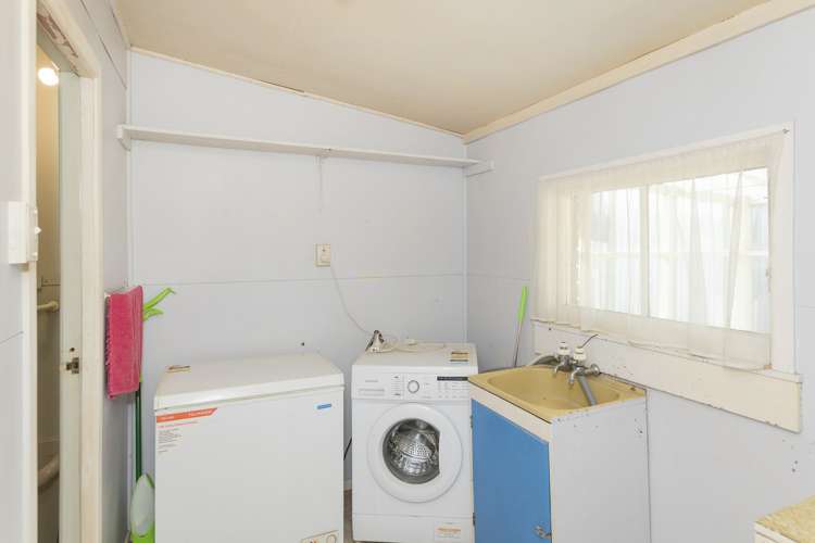 773 Childers Road Elgin_11