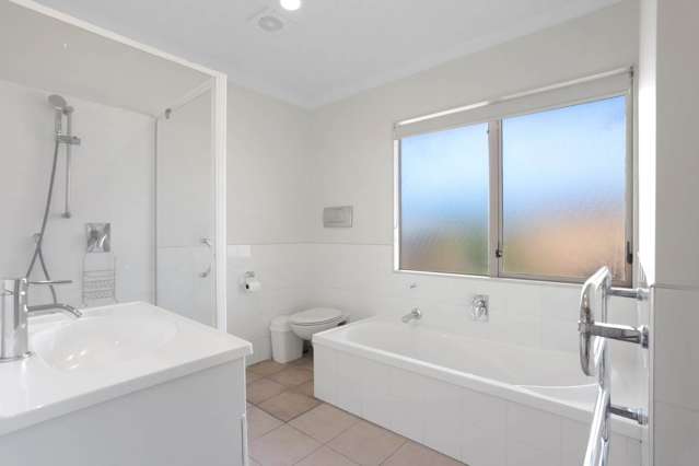 3A Kereru Street Henderson_4