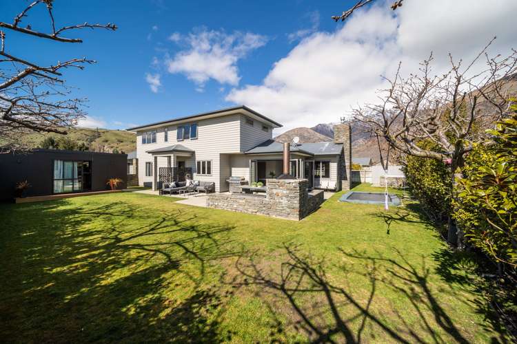 9 Bridesdale Drive Dalefield/Wakatipu Basin_35