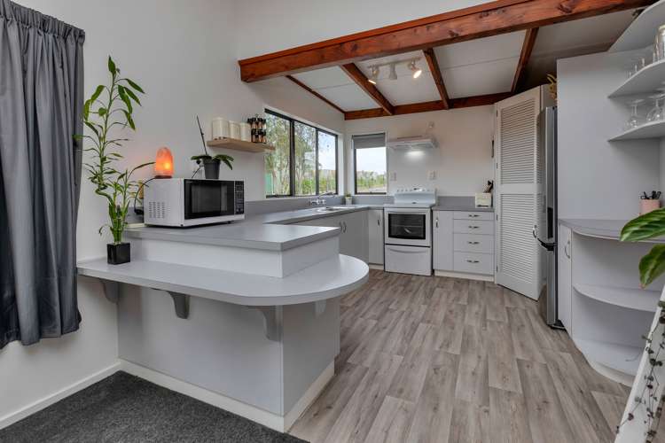 400 Apotu Road Kauri_14