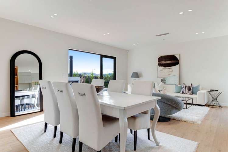 8 Lambert Road_2