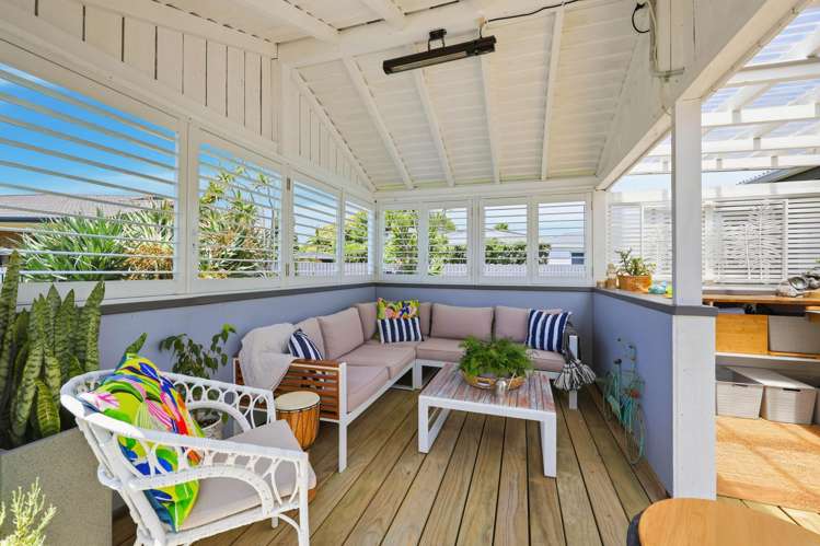 6 Vela Place Clarks Beach_21