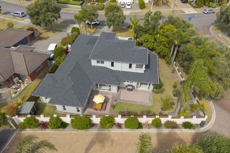 2 Riviera Court Papamoa Beach_33