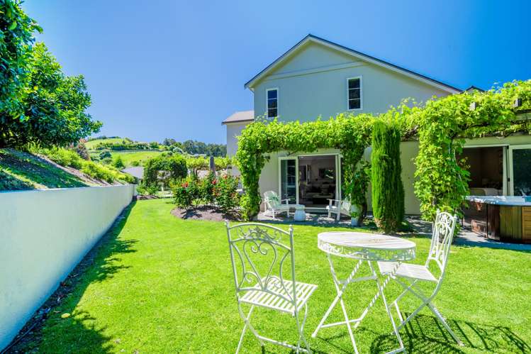 98 Kent Terrace Taradale_26