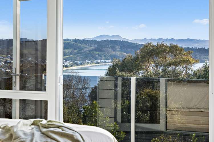 10 Rangimaarie Crescent Snells Beach_12