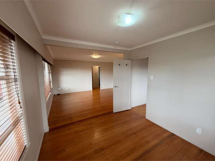 69 Stottholm Road Titirangi_11