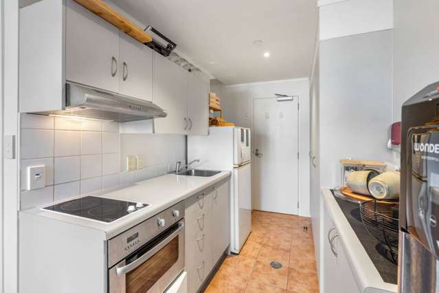 14B/30 Westward Ho Glen Eden_3