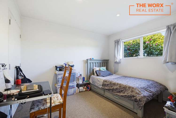 4/8 Middleton Road Johnsonville_12