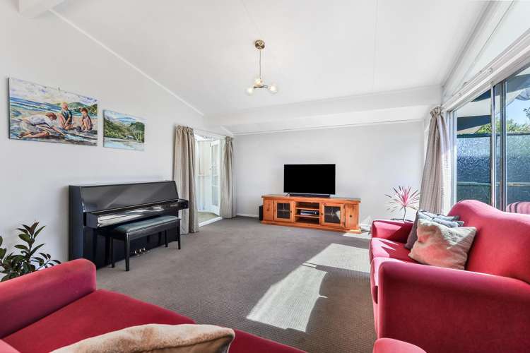 17 Sherwood Drive Pukete_10