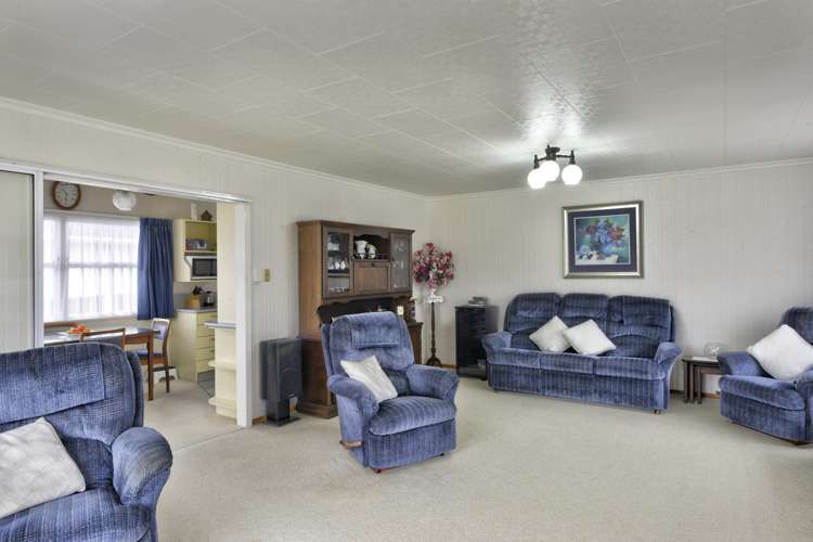 11 Fairbrother Street Carterton_6