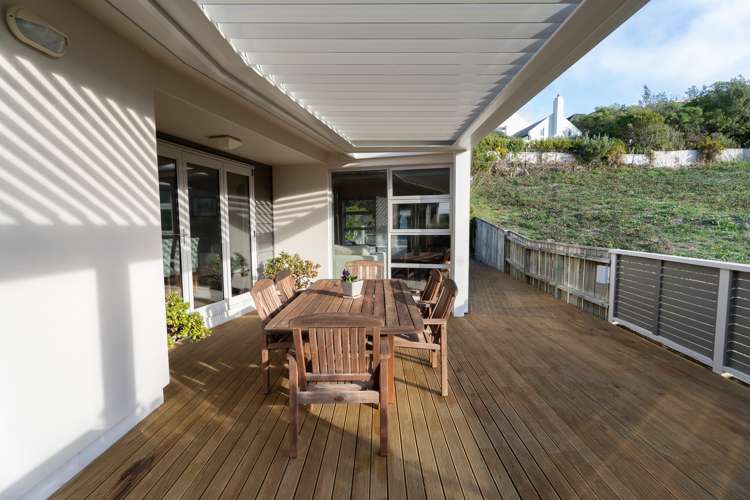 16 Neston Grove Churton Park_23