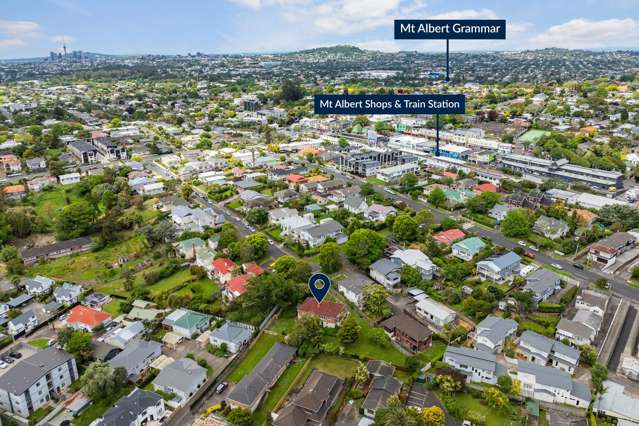 23 and/or 23A Benfield Avenue Mt Albert_2