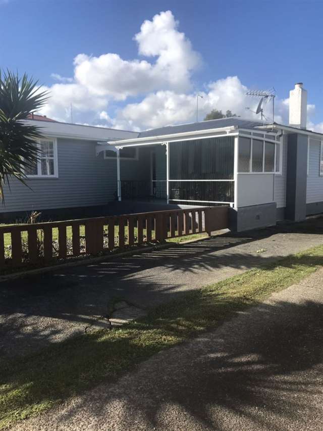 28 Greenmeadows Avenue Manurewa_1