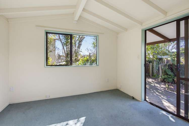 23 Tui Road Raumati Beach_30