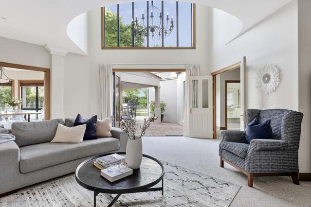 203 Athlone Drive Cambridge_3