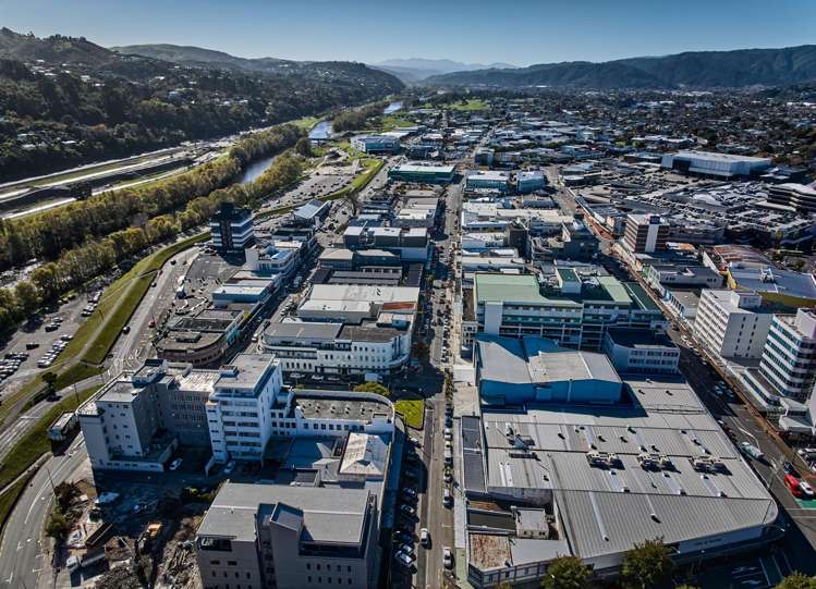 129-131 High Street Hutt Central_16