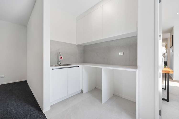 16 Hughs Way Flat Bush_35