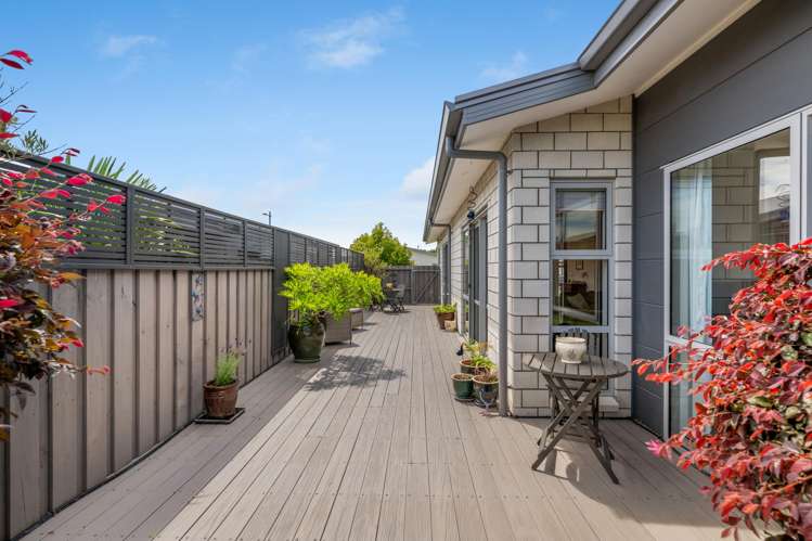 18 Corsair Crescent Burleigh_19