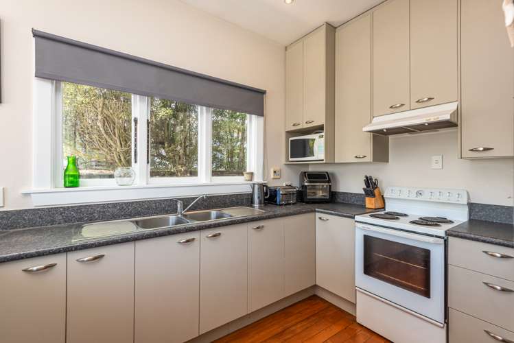 42 Windermere Road Papanui_8