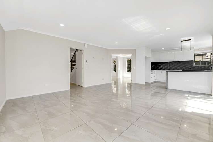19 Franshell Crescent East Tamaki_7