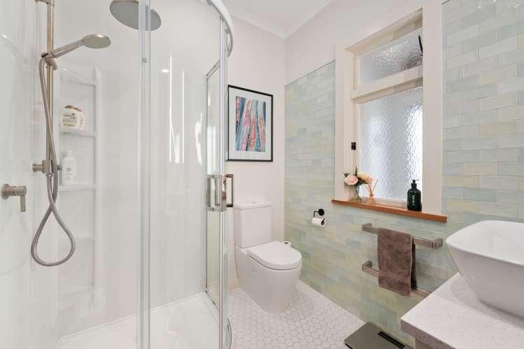 85 Galloway Street Hamilton East_23