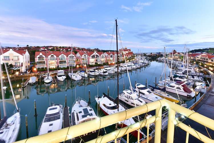 21 Waterside Crescent Gulf Harbour_16