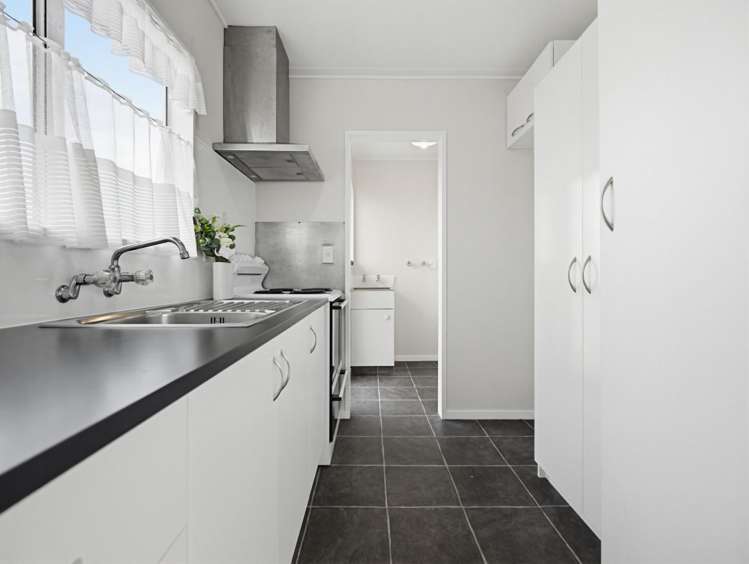 22 Price Crescent 11385_10