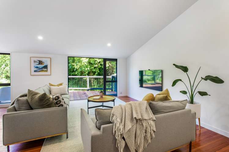 33a Luplau Crescent Cockle Bay_5