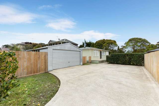 7 Glengarry Road Glen Eden_4