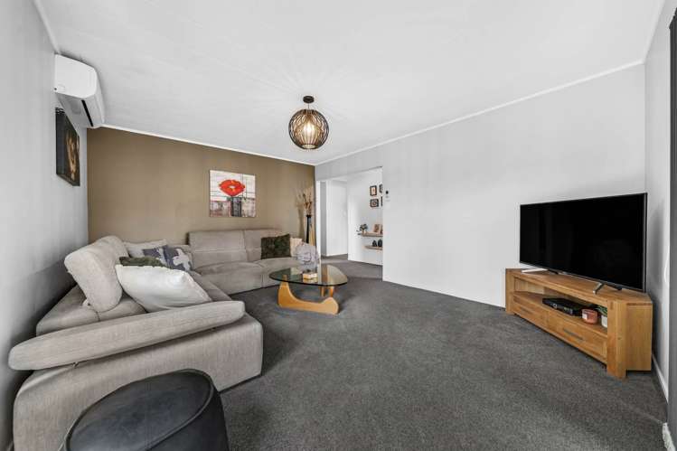 42 Lavery Place Sunnynook_16