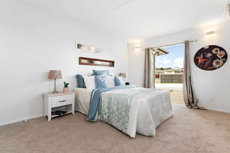 9 Bay Street Red Beach_12