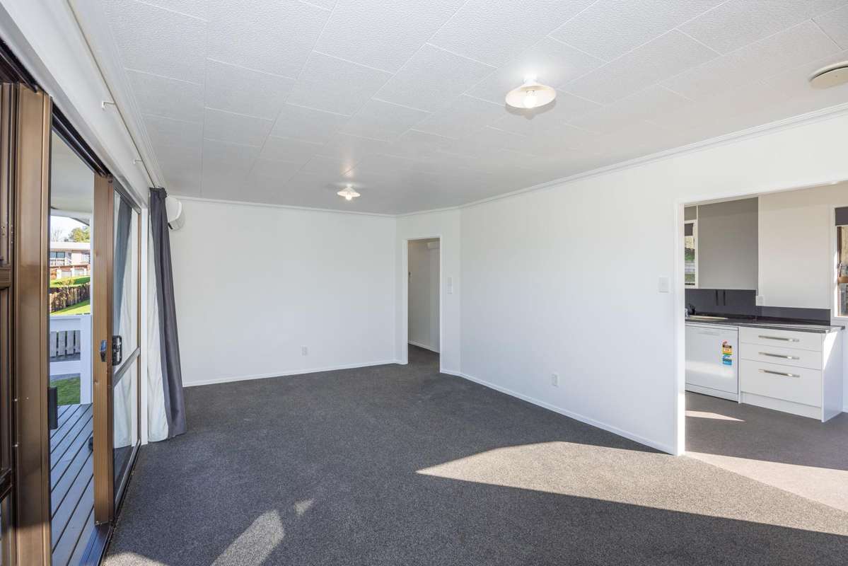 124 Caxton Place_3