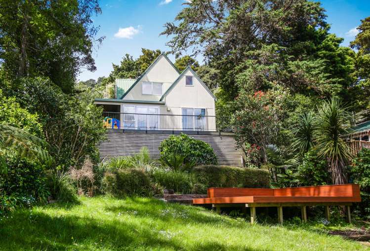 299 Titirangi Road Titirangi_0