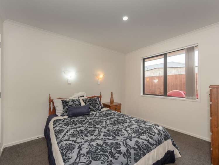 1 Etna Way Dinsdale_12