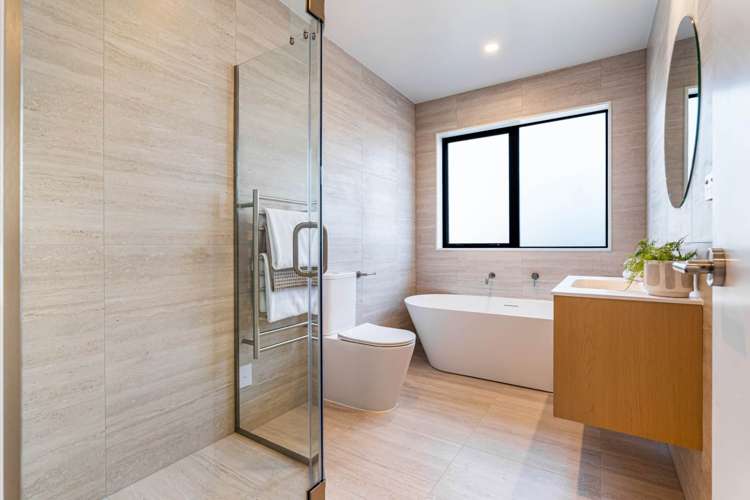 50 Tipu Crescent Wainui_18