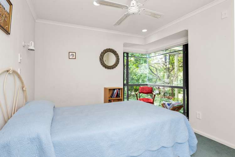 10 Cheval Place Taradale_13