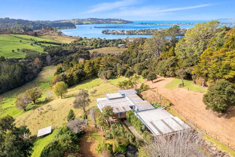 35 Upper Whangateau Road_0