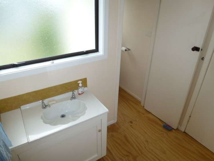 319 Mary Road Whangamata_8