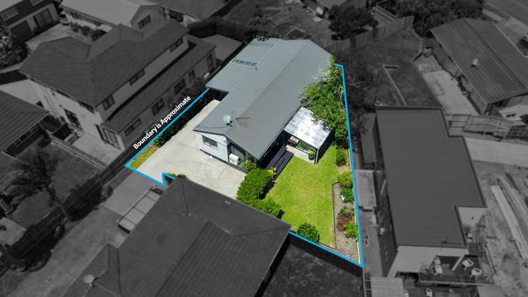 2/34 Tupaki Place Pakuranga Heights_26