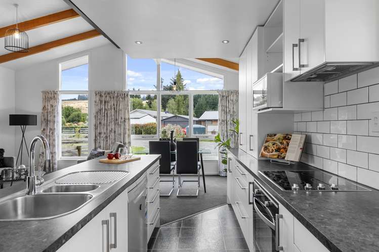 28 Fitzgerald Street Whitecliffs_5