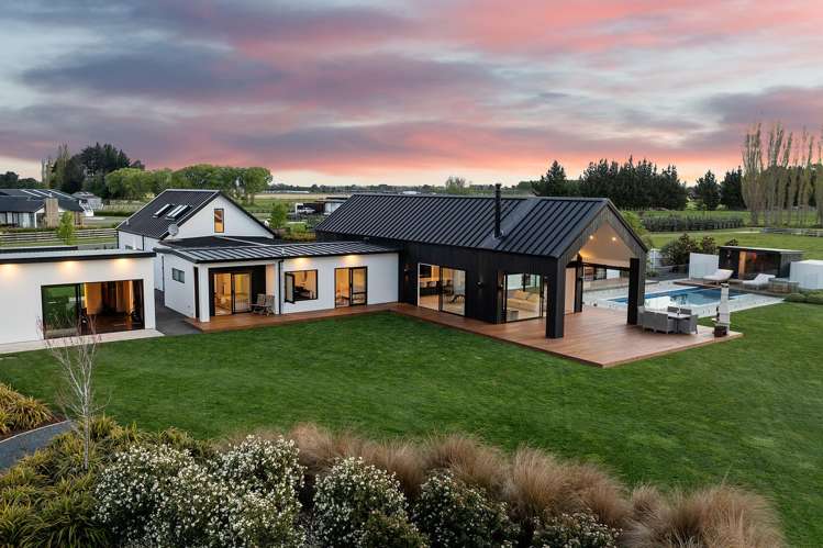 130 Verdeco Boulevard_0