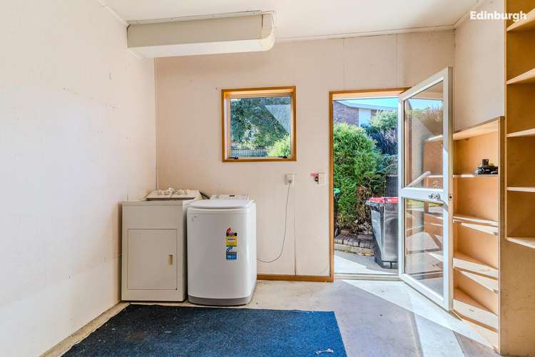 93 Main Road Fairfield_25