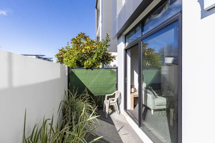 2/341 Madras Street Christchurch Central_17