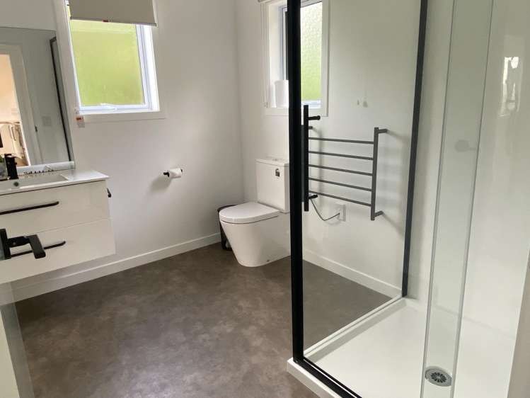 35 ORAM DRIVE Turitea_28
