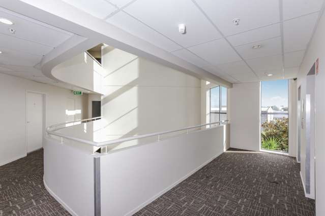 4l/10 Crown Lynn Place New Lynn_4