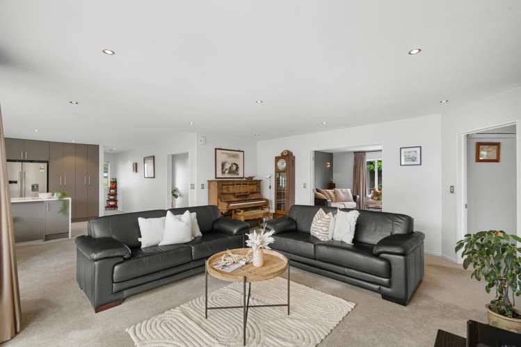 83 Mcmahon Drive Aidanfield_2